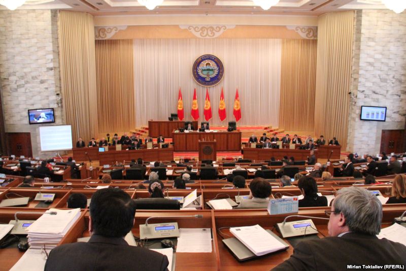 Судебное заседание по иску ИА «24.kg» к парламенту Кыргызстана перенесли на 1 апреля