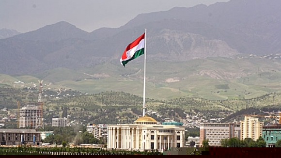 США профинансировали приобретение печатного оборудования для 12 независимых СМИ Таджикистана