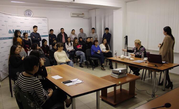 Юристы ИМП провели гостевые лекции по освещению выборов для редакций СМИ