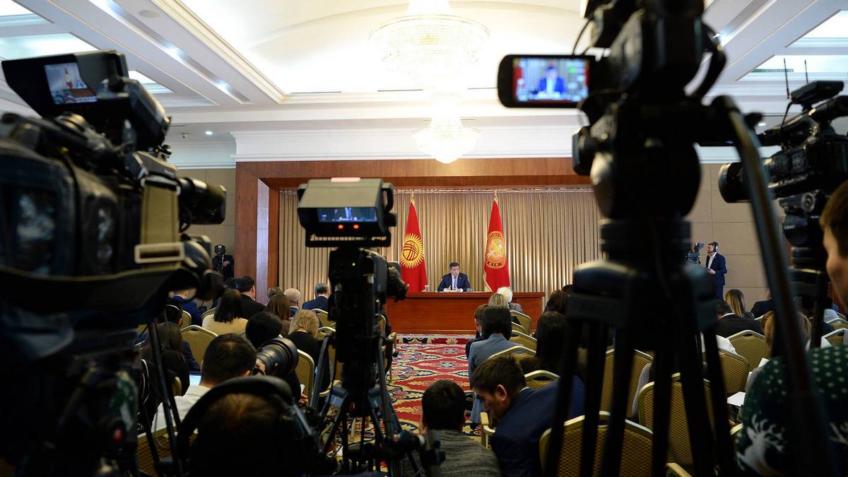 Президент услышал просьбу депортированного из Кыргызстана журналиста