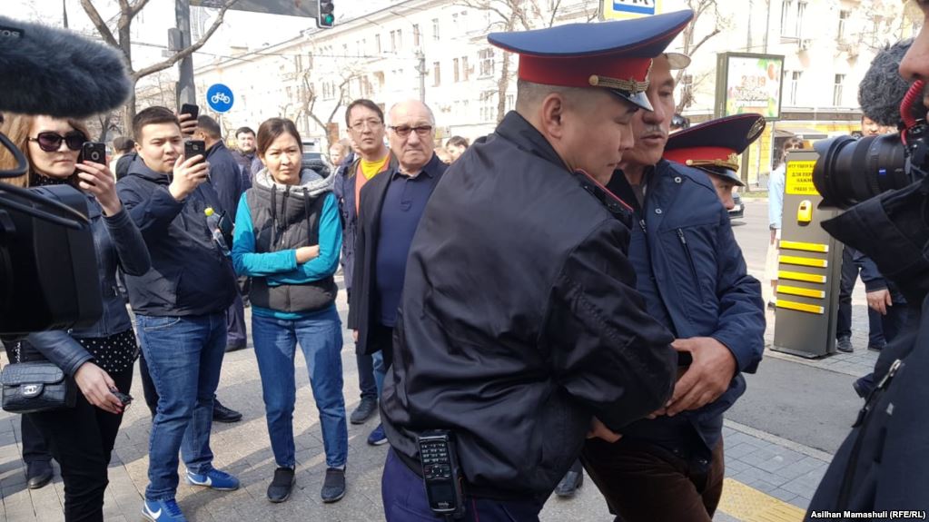 Задержания в Алматы и Астане и препятствование освещению событий