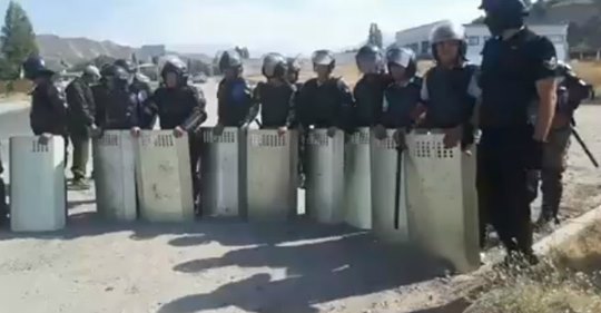 Сотрудники милиции препятствуют работе журналистов в Кой-Таше