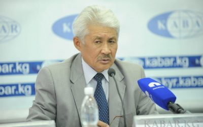 Турсунбек Акун отозвал иск к Атамбаеву — пожалел его. С «Апреля» требует полмиллиона
