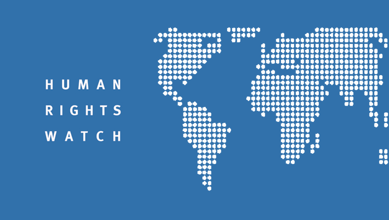 «Подвергают оппозицию и правозащитников риску». Human Rights Watch призвала отозвать поправки в кодексы Кыргызстана