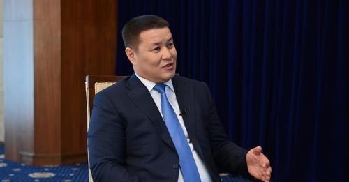 Спикер Мамытов заявил, что парламент сыграл ключевую роль в стабилизации ситуации во время октябрьских событий. Что с этим не так?