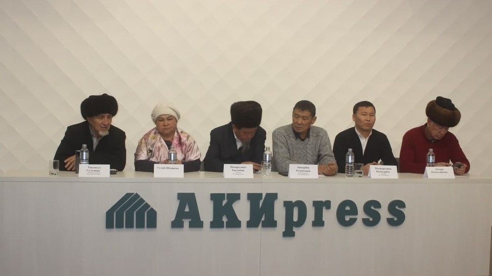 Группа активистов просит прекратить черный пиар вокруг Камчыбека Ташиева