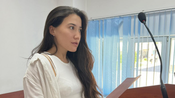 Первомайский райсуд Бишкека осудил помощницу Равшана Жээнбекова
