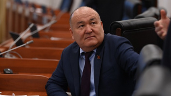 Депутат: Задержанные активисты — дежурные политики. А известные — это Жапаров и Ташиев