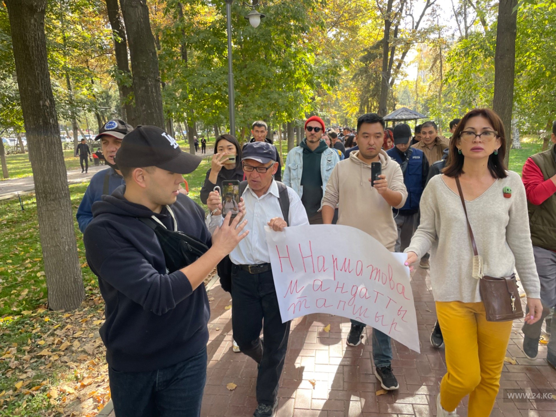 Кыргызстан: На пути к тотальному контролю СМИ и блогеров