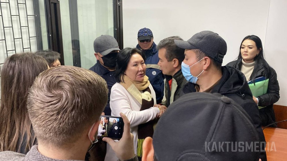 Асия Сасыкбаева: Держать голодовку нет смысла, а суду сегодня приказали сверху