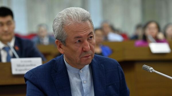 Адахан Мадумаров выразил сомнение в профессиональной компетенции заместителя генпрокурора