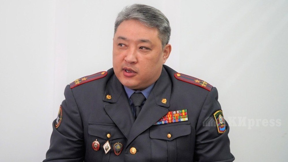 Оскорбительные заявления главы ГУВД Бишкека о девочках: какое наказание он понес
