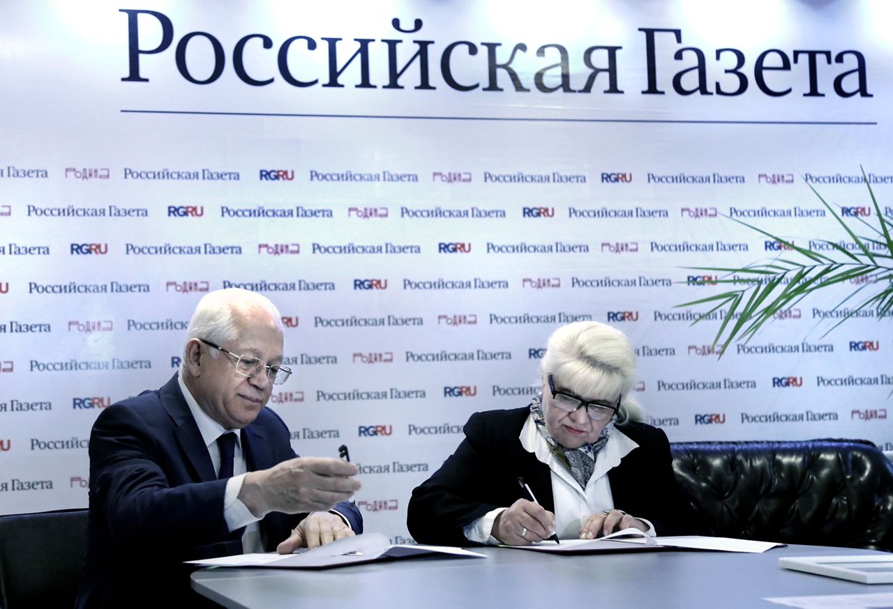 «Российская газета» и «Слово Кыргызстана» подписали Соглашение об информационном взаимодействии