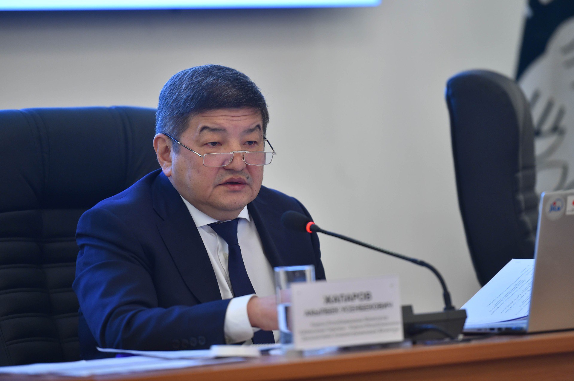 Кыргызстан намерен выйти из некоторых конвенций по правам человека