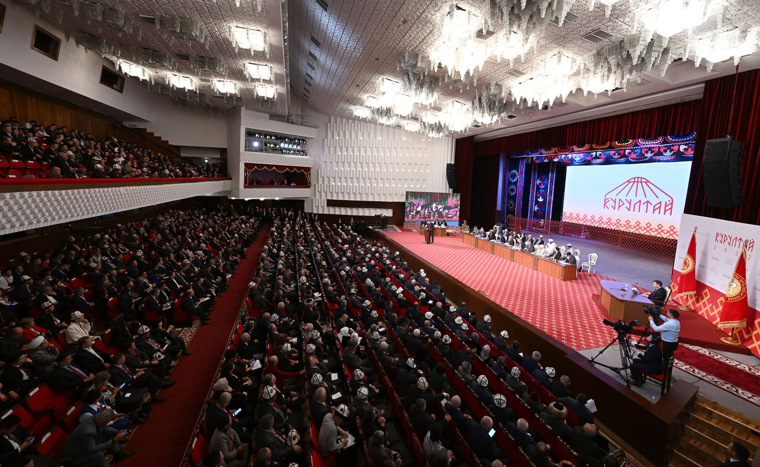 Депутаты выступили против того, чтобы делегаты Народного курултая избирались на один год