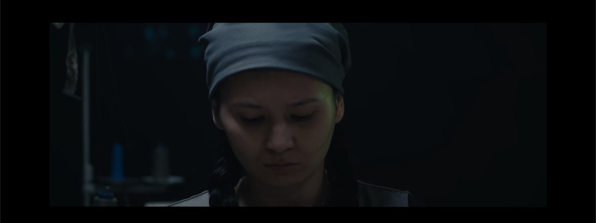 В Кыргызстане выпустили короткометражный фильм «Бункер», рассказывающий о негативном влиянии пропаганды на ТВ