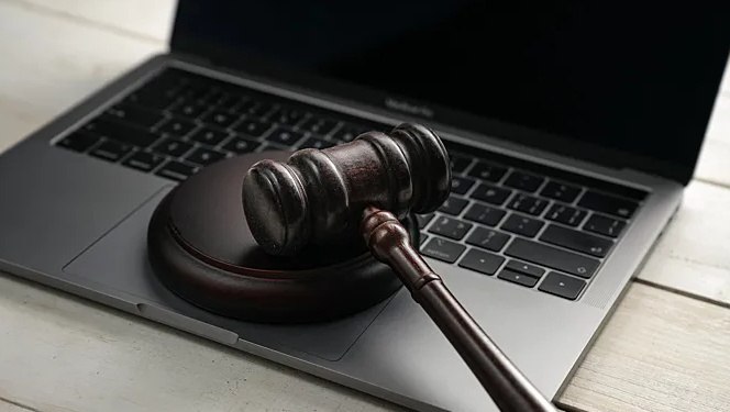 В суд теперь можно вызывать онлайн