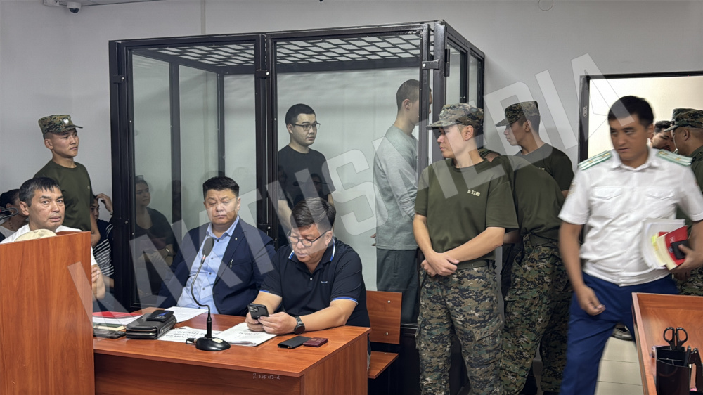 В суд привезли видеооператоров Kloop и допросили свидетелей обвинения