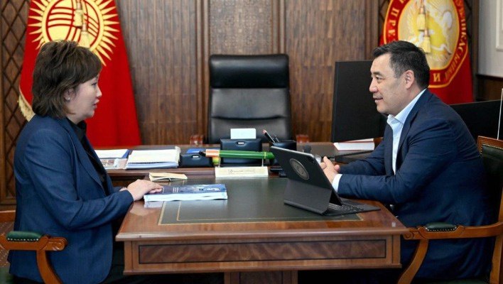Садыр Жапаров подписал конституционный закон об омбудсмене КР