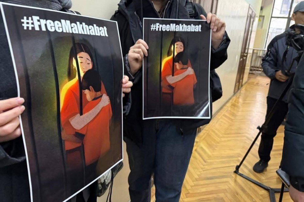 Правозащитники: Верховный суд нарушил принцип подготовки дела Махабат Тажибек кызы