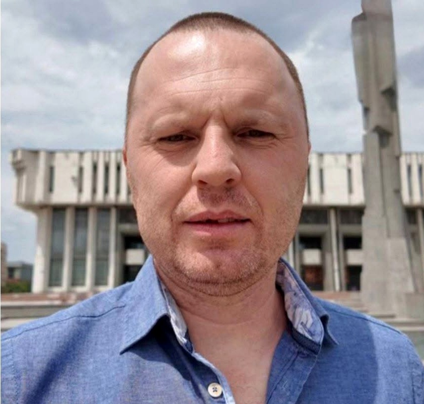 В Кыргызстане вышел на свободу россиянин, обвиняемый в вербовке на войну
