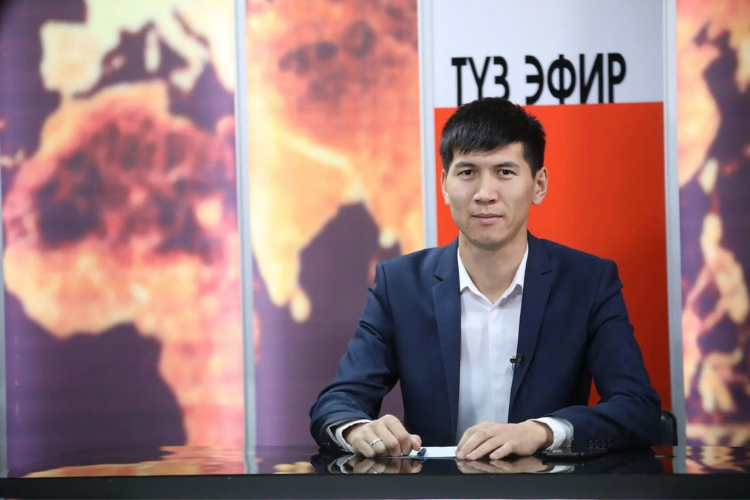 Откурбек Рахманов покинул телеканал, связываемый с Камчыбеком Ташиевым
